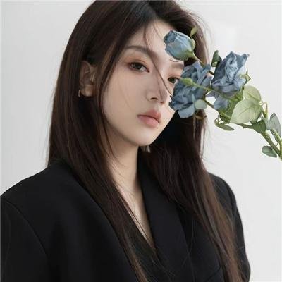 薇若妮卡想不开